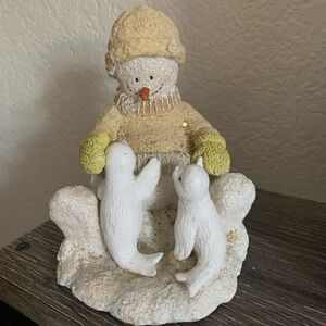 Retired Russ Berrie Ice Sculpture Sitting Snowman with Seals Figurine #23021